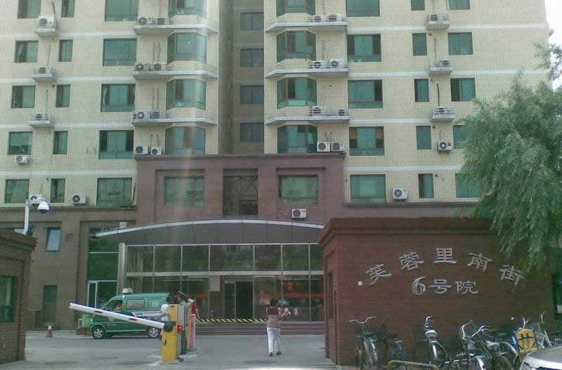 ����^ܽ����